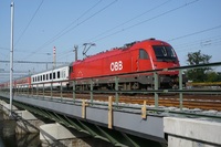 Do Vídně pojedou vlaky dvoustovkou 