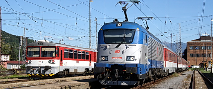 Lokomotiva řady 380 už jezdí na Slovensko 