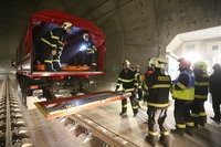 FOTOGALERIE: Ejpovický tunel prověřilo cvičení záchranářů